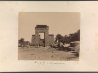 Kat-Nr.621  Kat-Nr.621- Photobestand Vasel, Beschriftung Photo: Zangaki [.] No 711 Karnak Avenue de Beliers et propylone de Ptolomée Euergete, Beschriftung Vasel: Karnak. Pylon des Ptolemäus Euergetes I.
